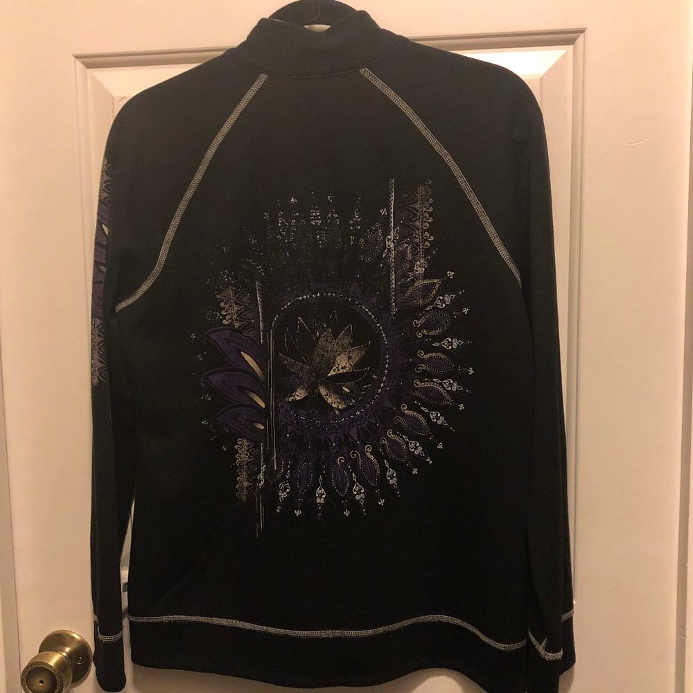 Chico's Zenergy Graphic Sweatshirt